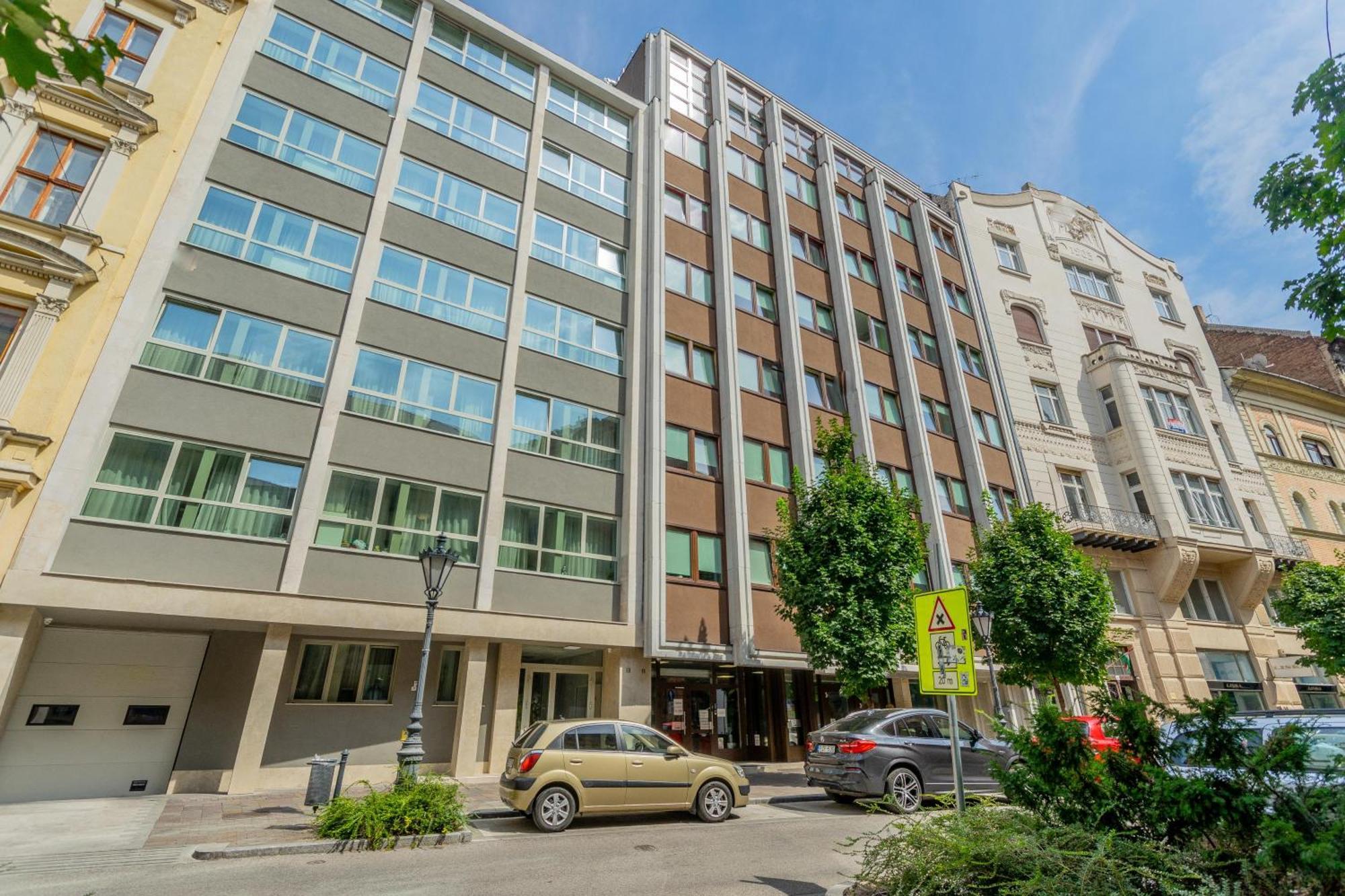 Downtown Apartment House Green, Budapest